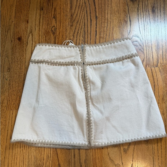 Blank NYC Mini Skirt NWT - Picture 6 of 6